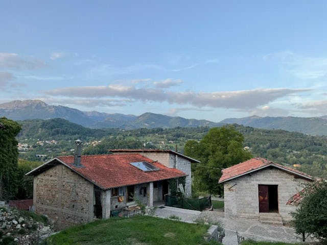 view of buildings