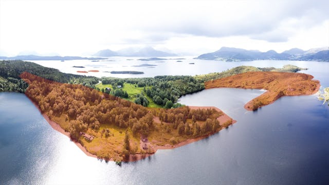 Welcome to Selvågvegen 170. The property is shaded in red. 2 islets in the background