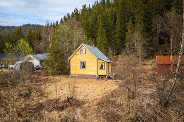 EIE eiendomsmegling har gleden av å presentere Sørlandsveien 697 - En hyggelig fritidsbolig beliggende fint til i Dalsgrenda